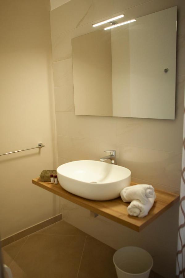 Casapaola B&B Rooms Acireale Bagian luar foto